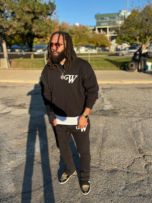 Wise Man Stacked Sweatsuit “Black Star”